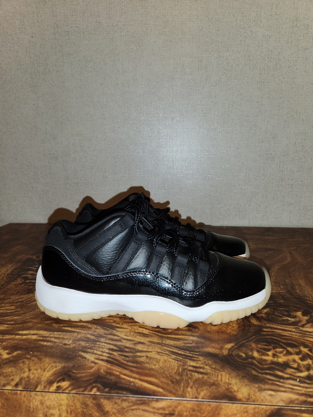 Jordan 11 Sneakers